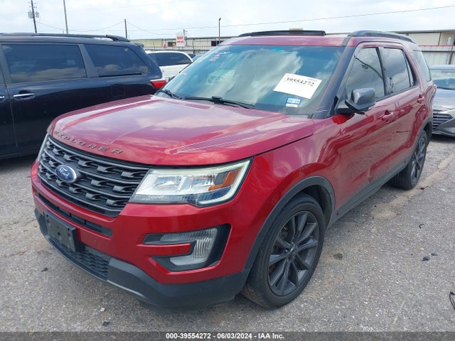 Ford EXPLORER XLT 2017 1FM5K7D81HGA68718 Image 2