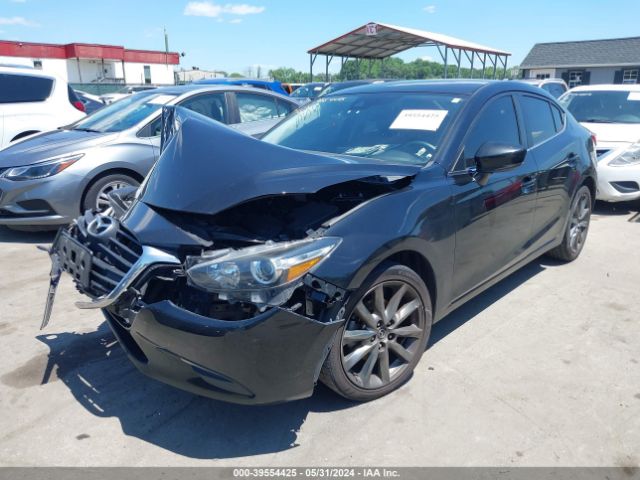 3MZBN1V37JM270888 Mazda Mazda3 Touring