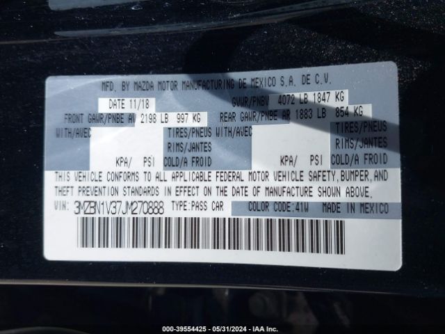 3MZBN1V37JM270888 Mazda Mazda3 Touring