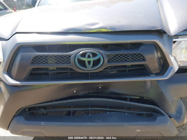 Toyota Tacoma 2015 5TFTX4CN5FX048892 Image 17