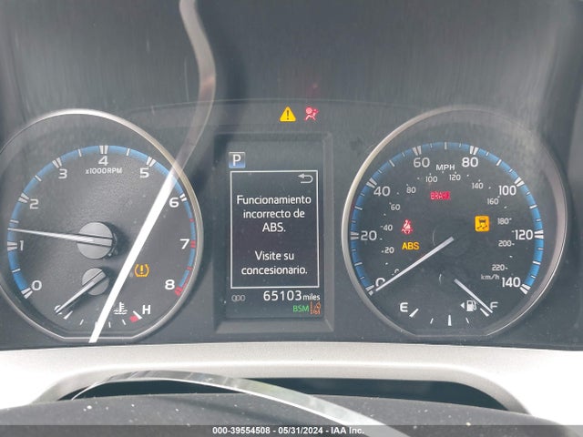 Toyota Rav4 Xle 2018 2T3WFREV2JW512888 Image 7