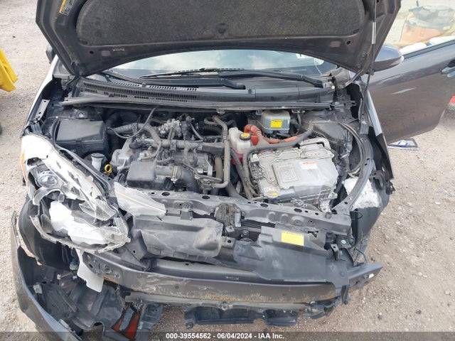 JTDKDTB31E1574100 Toyota Prius C Three