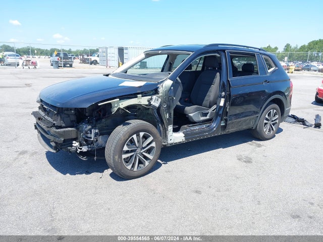 3VVRB7AX3PM037672 Volkswagen Tiguan 2.0t S