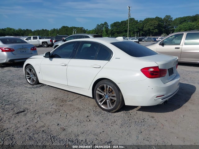 BMW 330e Iperformance 2018 WBA8E1C54JA178424 Image 3
