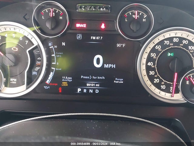 RAM 1500 Night  4x4 5'7 Box 2017 1C6RR7MT0HS793804 Image 7