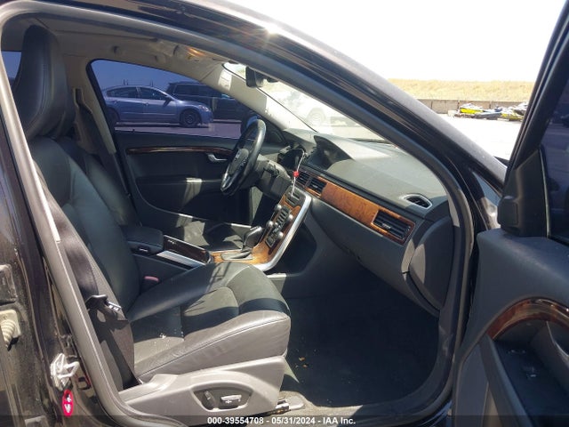 YV1952AS8E1180425 Volvo S80