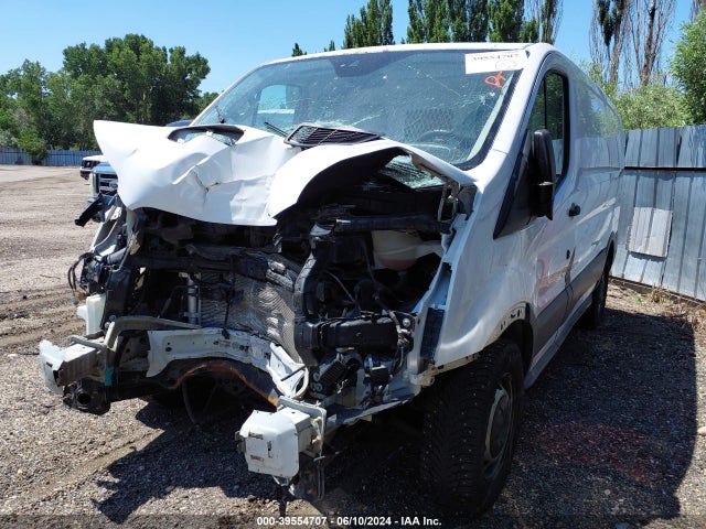Ford Transit-150 2016 1FTYE1YM2GKB15649 Image 2