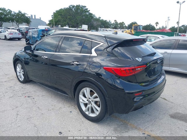SJKCH5CP4KA008009 Infiniti Qx30 Luxe