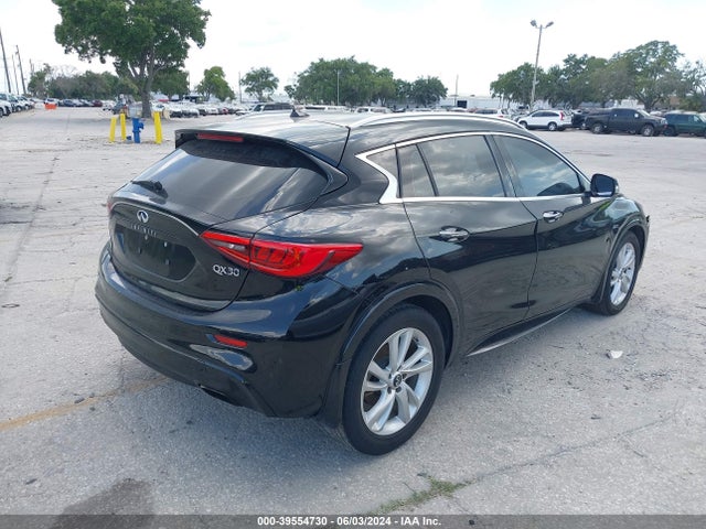 SJKCH5CP4KA008009 Infiniti Qx30 Luxe