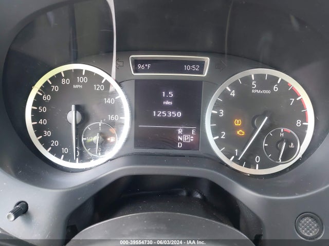 SJKCH5CP4KA008009 Infiniti Qx30 Luxe