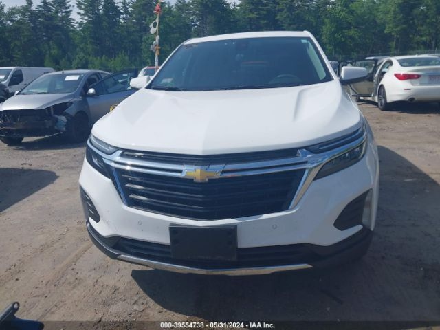 3GNAXUEV0NL250285 Chevrolet Equinox Awd Lt