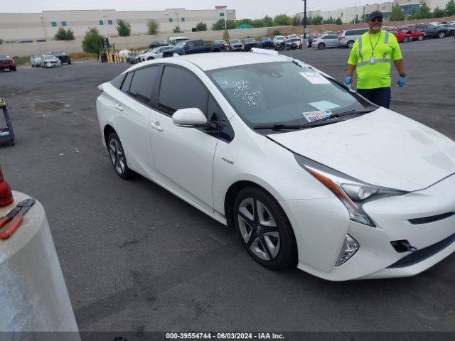 JTDKARFU5G3018782 Toyota Prius Three Touring