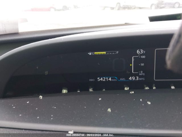 JTDKARFU5G3018782 Toyota Prius Three Touring