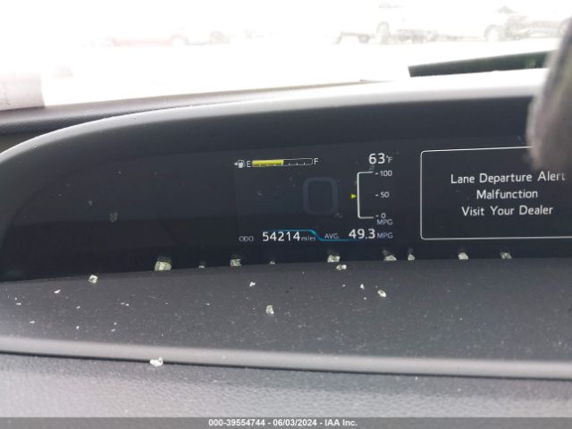 JTDKARFU5G3018782 Toyota Prius Three Touring
