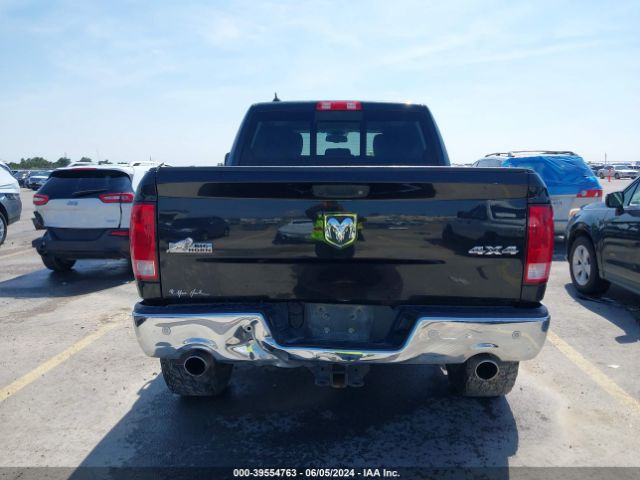 1C6RR7LT0JS222336 RAM 1500 Big Horn  4x4 5'7 Box