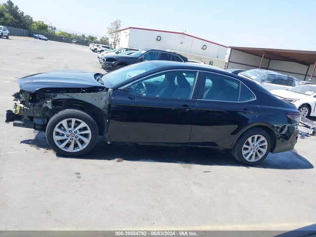 Toyota CAMRY LE 2023 4T1C11AKXPU099456 Image 15