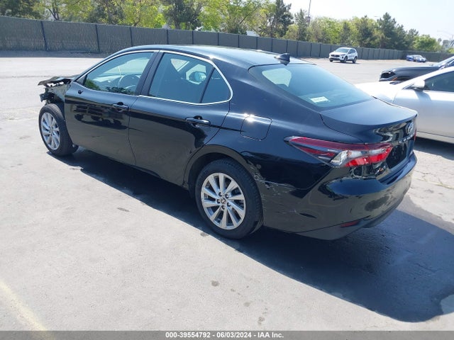 Toyota CAMRY LE 2023 4T1C11AKXPU099456 Image 3