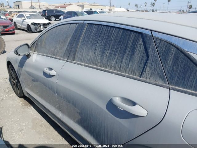 5XXG64J2XPG174302 KIA K5 Gt-line