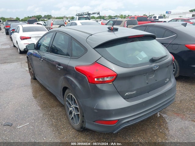 Ford FOCUS SE 2015 1FADP3K28FL240312 Image 3