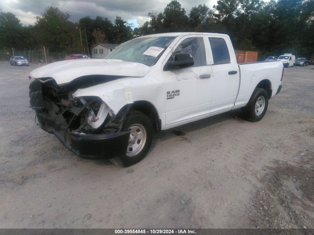 1C6RR7FG7PS590388 RAM 1500 Classic Tradesman Quad Cab 4x4 6'4 Box