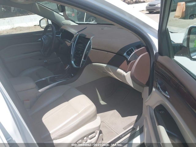 3GYFNBE38FS638924 Cadillac Srx Luxury Collection