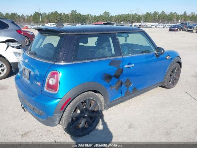 2010 MINI COOPER S WMWMF7C56ATX42514 Photo 3