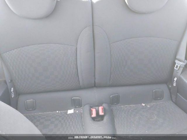 2010 MINI COOPER S WMWMF7C56ATX42514 Photo 7