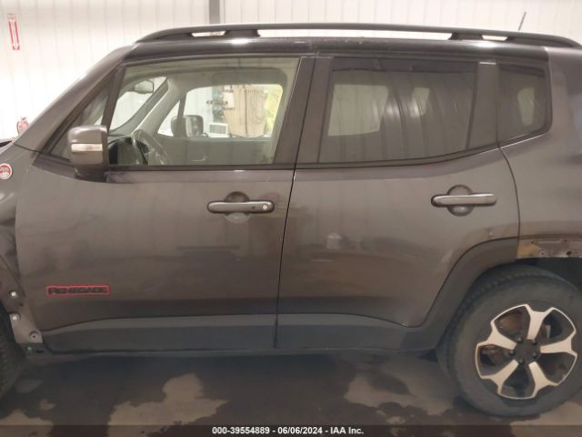 ZACNJBC16KPK34866 Jeep Renegade Trailhawk 4x4