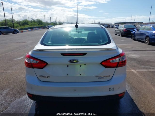 1FADP3J20EL199447 Ford Focus Titanium