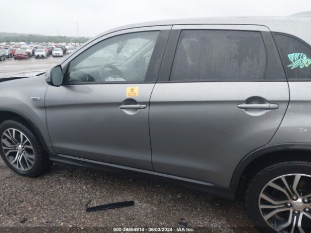 JA4AR3AW9JU002610 Mitsubishi Outlander Sport 2.4 Se