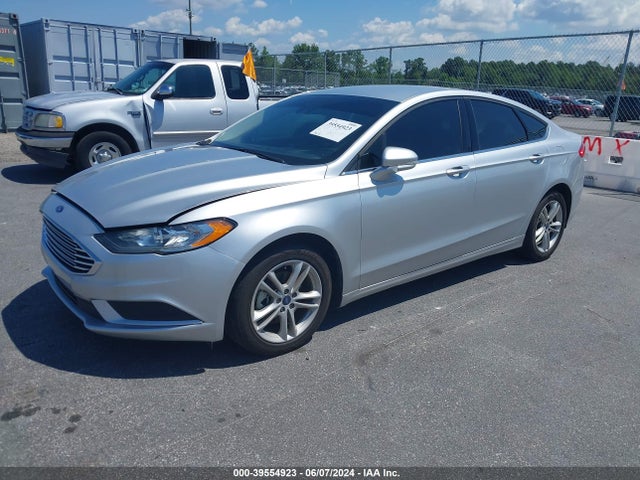 Ford FUSION SE 2018 3FA6P0HD4JR192592 Image 2