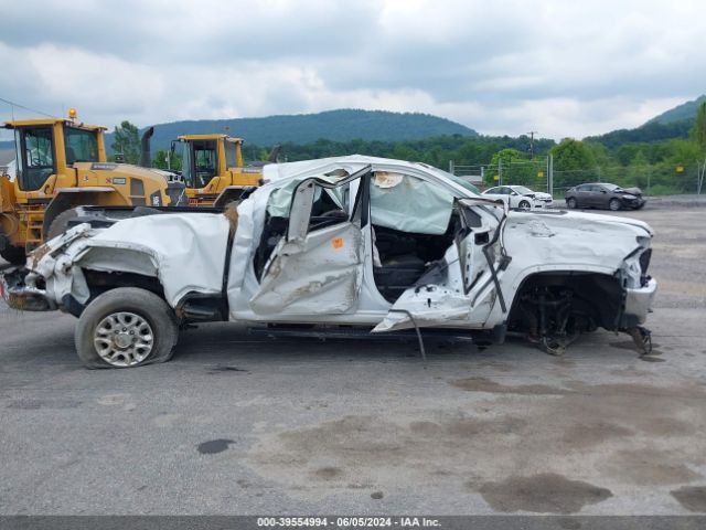 1GC1YNEY8MF210437 Chevrolet Silverado 2500hd 4wd  Standard Bed Lt