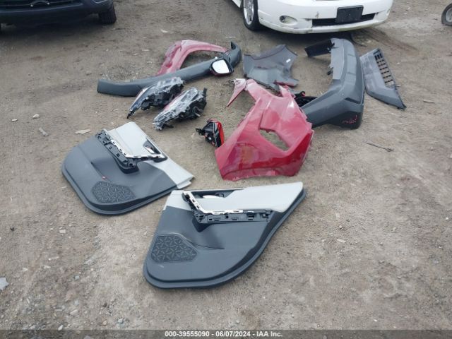 2T3RWRFVXKW040095 Toyota Rav4 Hybrid Xle