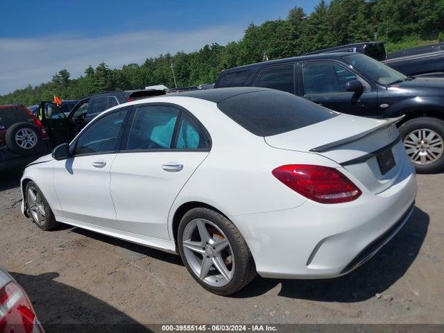 55SWF6GB2FU008628 Mercedes-Benz C 400 4matic