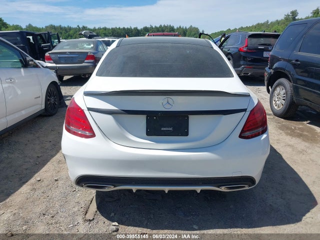 55SWF6GB2FU008628 Mercedes-Benz C 400 4matic