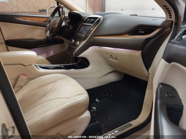 5LMCJ2A90FUJ27358 Lincoln MKC