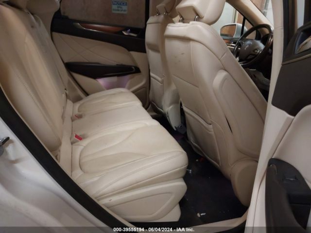 5LMCJ2A90FUJ27358 Lincoln MKC