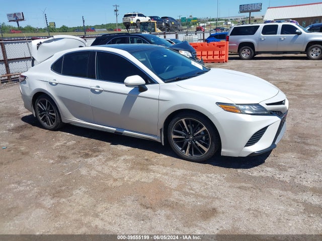 Toyota CAMRY XSE 2019 4T1B61HK5KU792446 main image