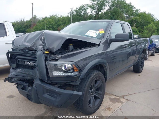 1C6RR7GG1NS237558 RAM 1500 Classic Warlock Quad Cab 4x4 6'4 Box