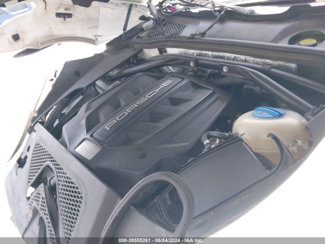 WP1AB2A55HLB13326 Porsche MACAN S