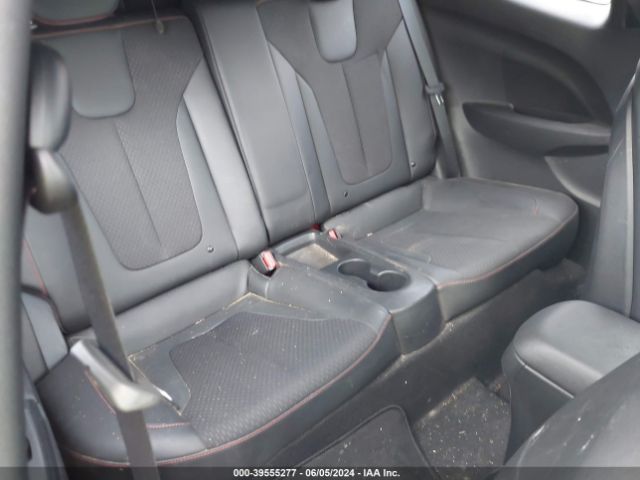 KMHTH6ABXKU005366 Hyundai Veloster Turbo