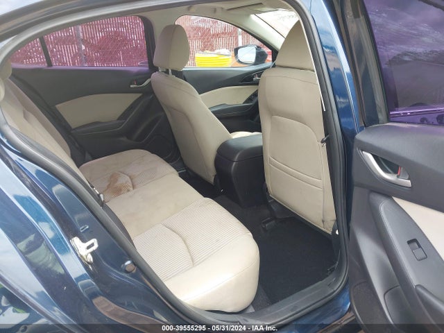 Mazda Mazda3 I Touring 2016 3MZBM1W72GM257480 Image 8