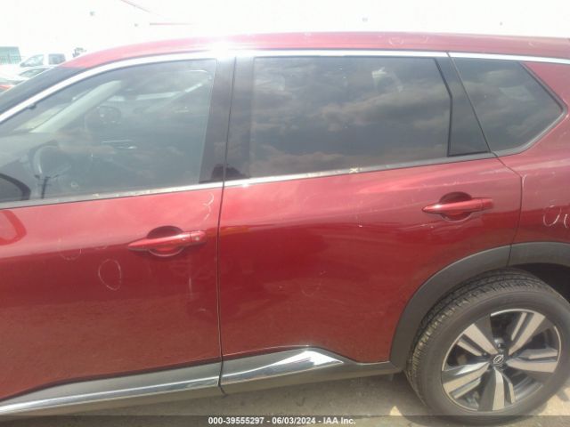 JN8BT3DC9PW100826 Nissan Rogue Platinum Fwd