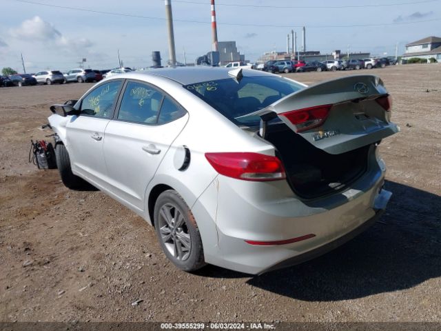 KMHD84LF2HU068138 Hyundai ELANTRA SE