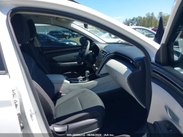 KM8JBCAE3NU064653 Hyundai TUCSON SEL