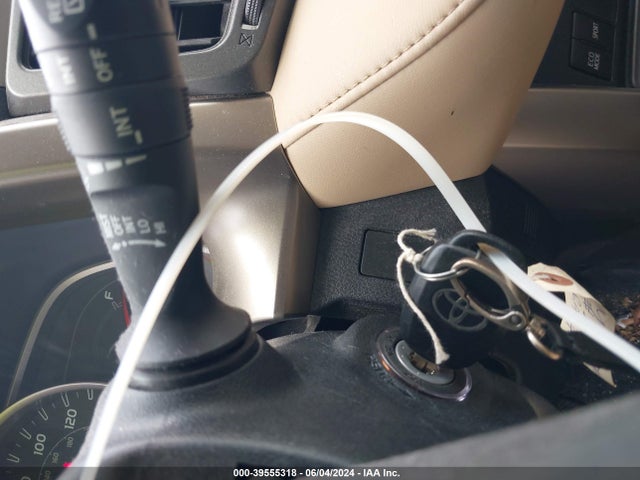 Toyota Rav4 Xle 2015 JTMRFREVXFD154781 Image 11