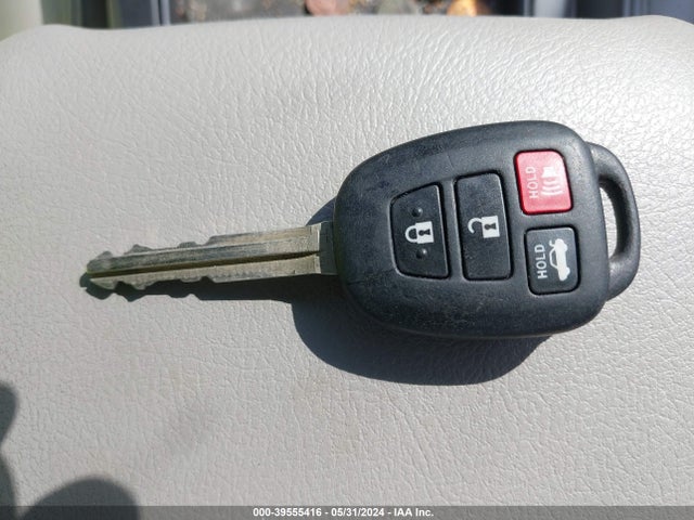 Toyota CAMRY XLE 2017 4T1BF1FK2HU626641 Image 11
