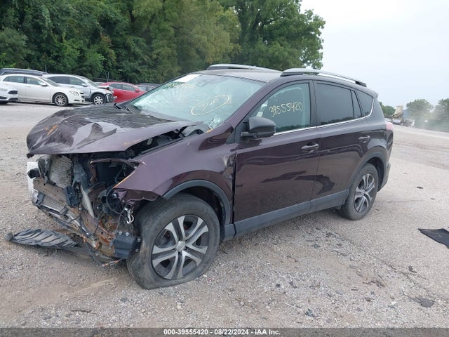 Toyota RAV4 LE 2017 2T3BFREV7HW644067 Image 2