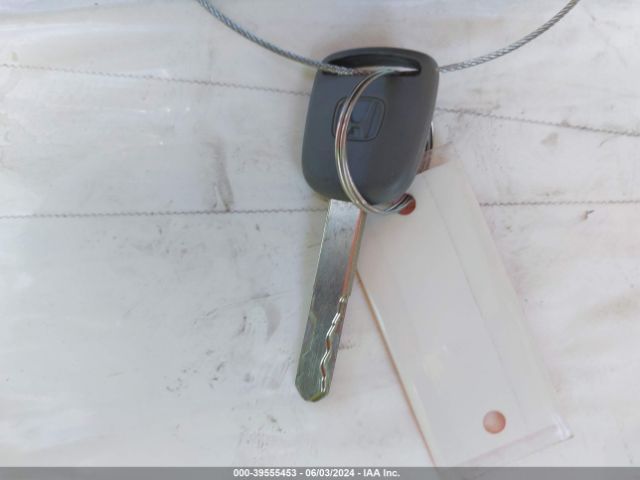 5J6RM4H30EL106241 Honda CR-V LX