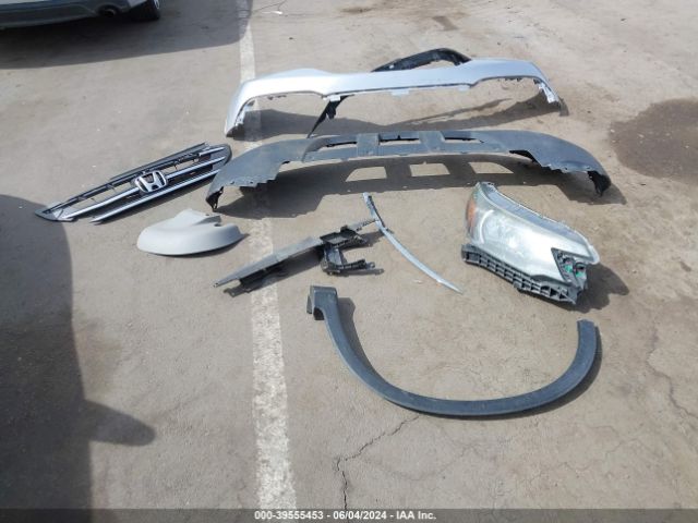 5J6RM4H30EL106241 Honda CR-V LX